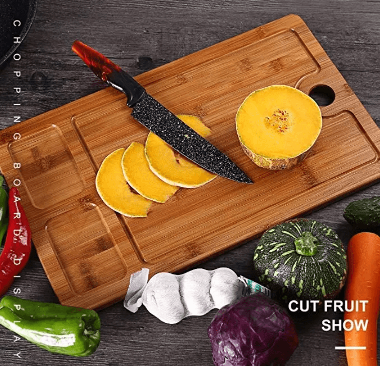 FSC Bamboo cutting board with two built-in compartments